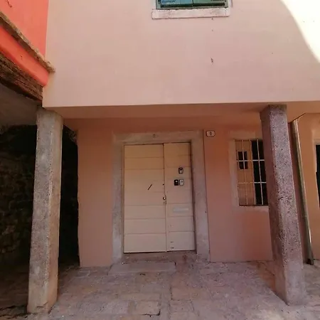 Apartament House Batisacco *