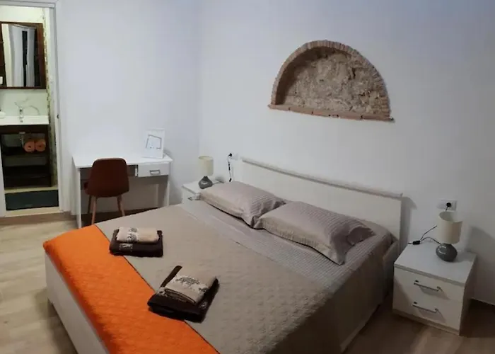 House Batisacco *